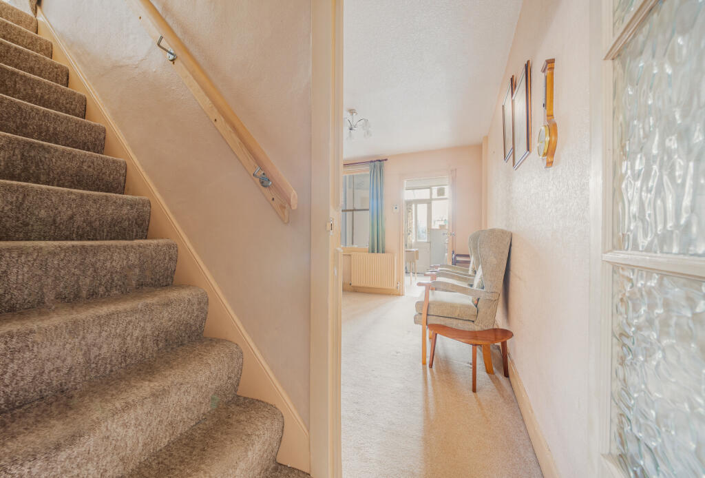 2 bed Terraced
