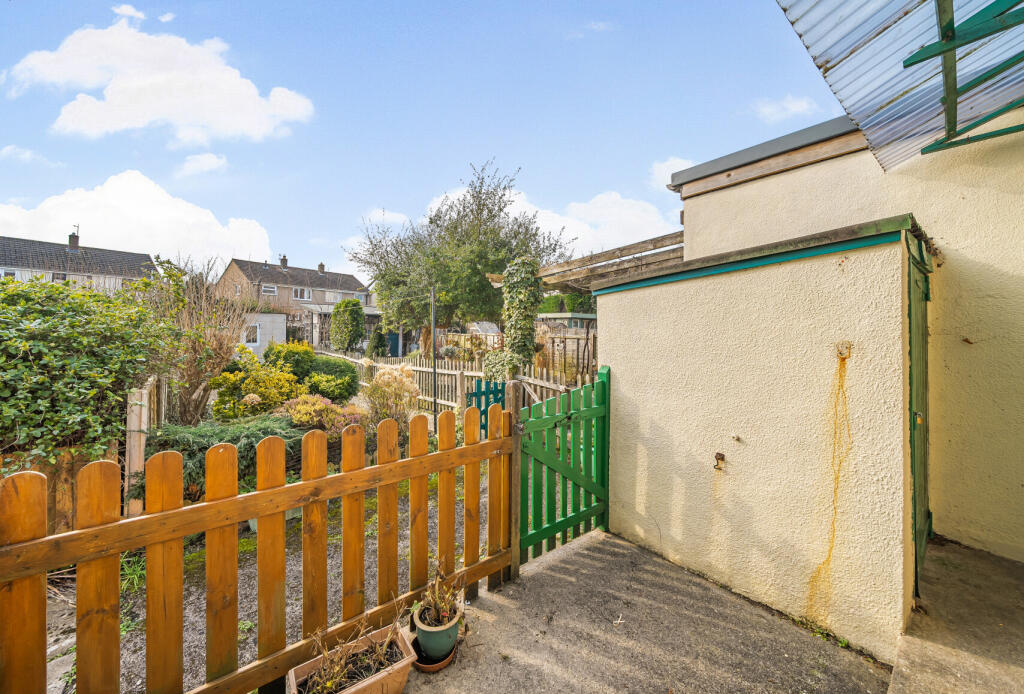 2 bed Terraced