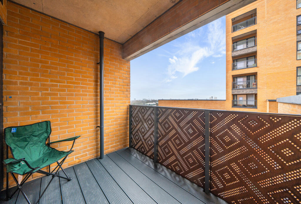 1 bed Apartment