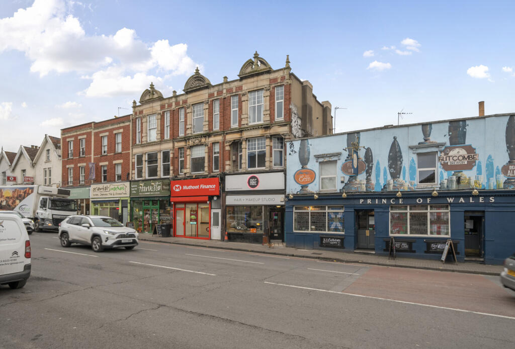 3 bed Maisonette