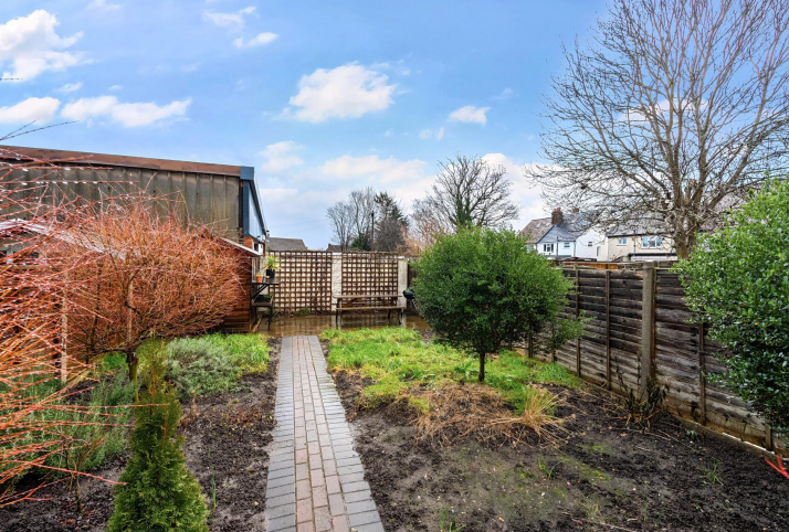 3 bed Semi-Detached