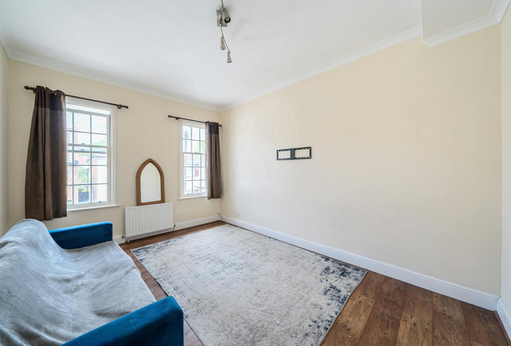 1 bed Apartment