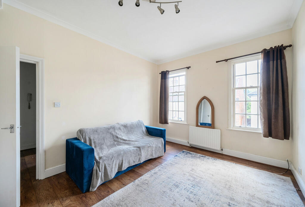 1 bed Apartment