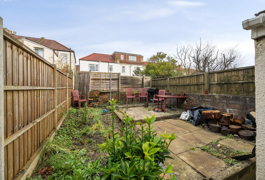 3 bed Semi-Detached