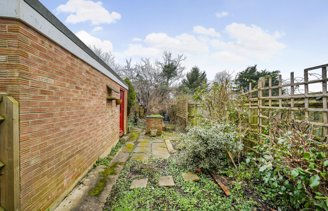 3 bed Semi-Detached
