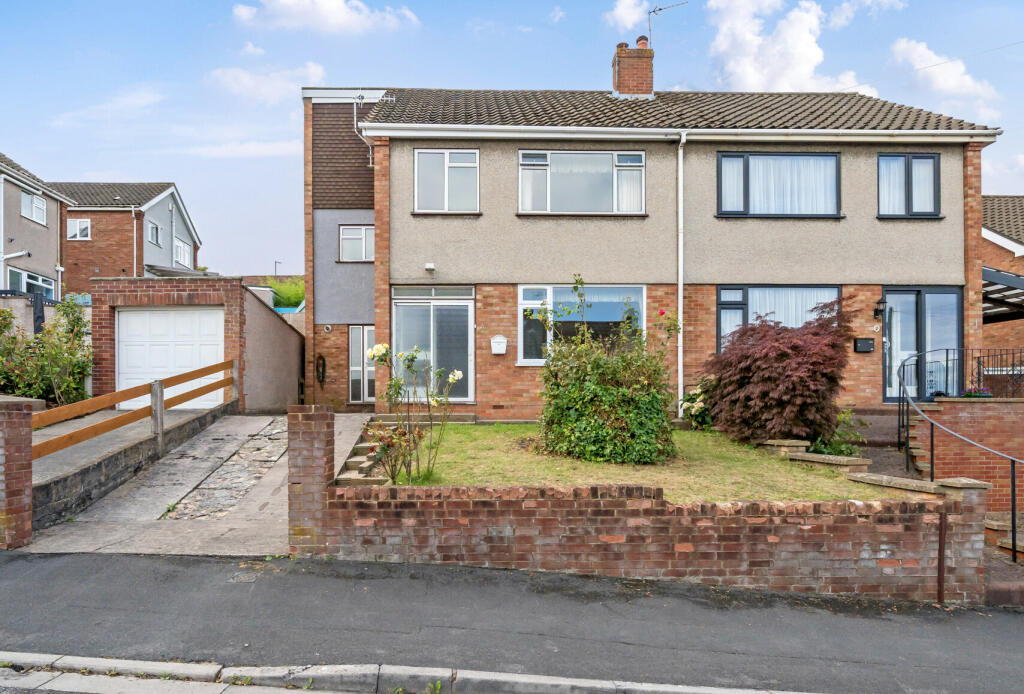 4 bed Semi-Detached