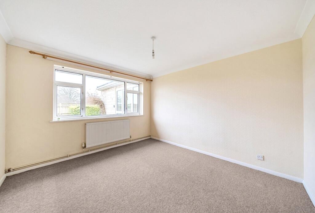 3 bed Detached Bungalow