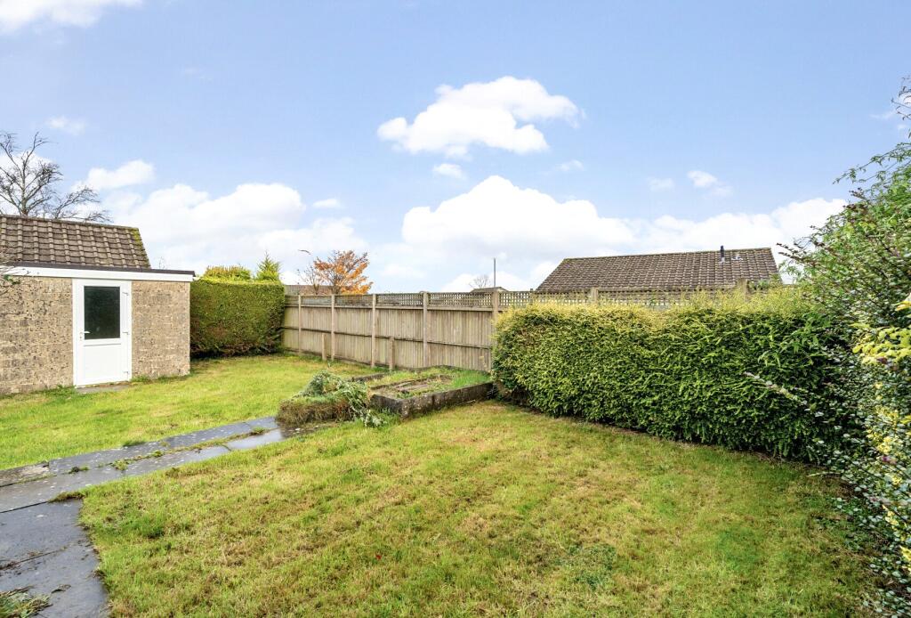 3 bed Detached Bungalow