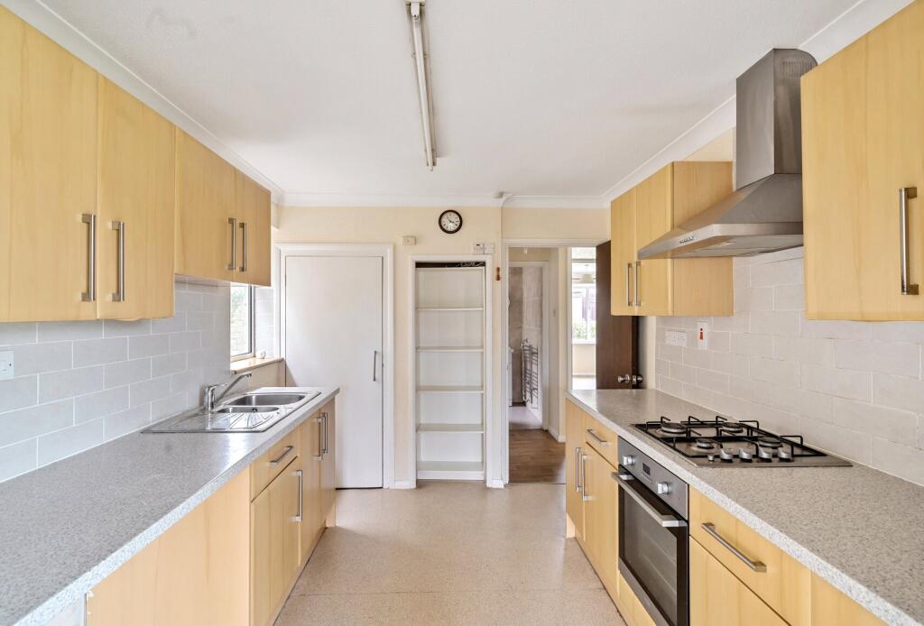 3 bed Detached Bungalow