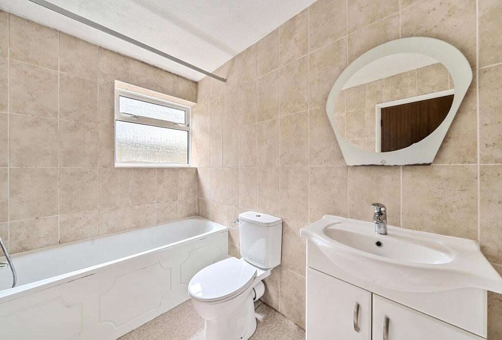 3 bed Detached Bungalow