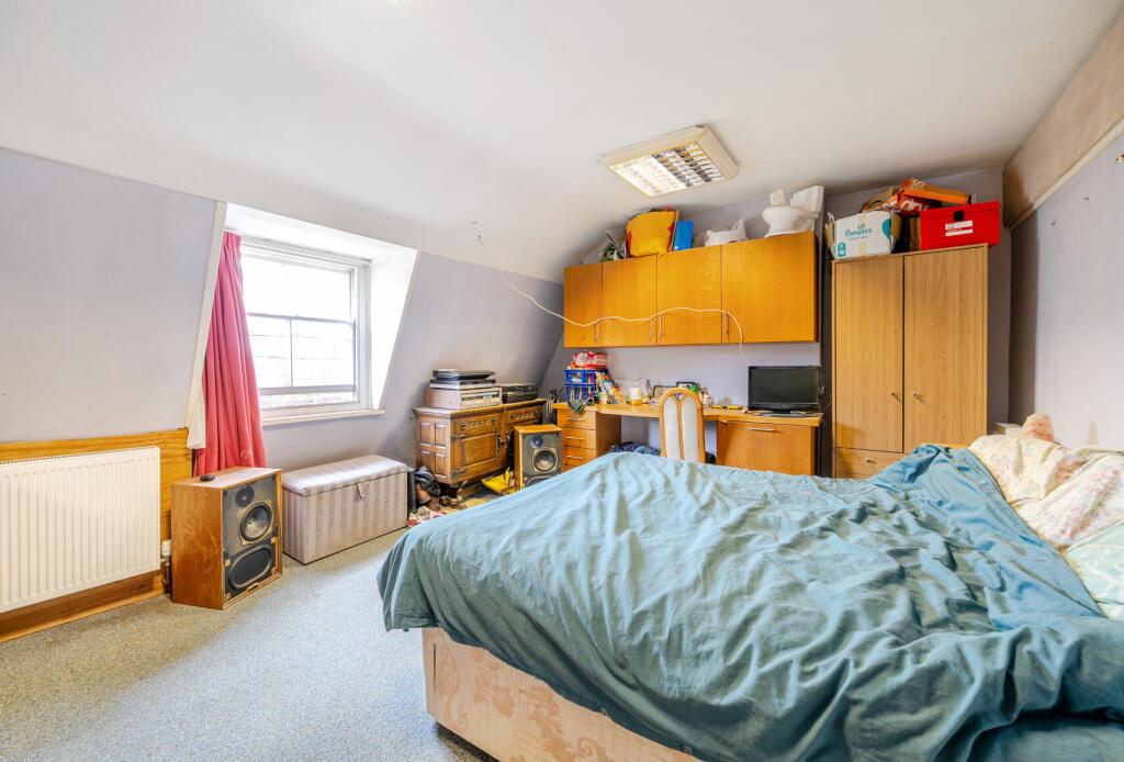 7 bed House Share