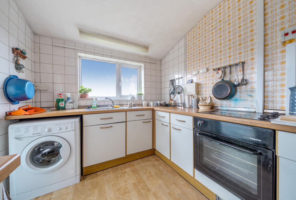 2 bed House