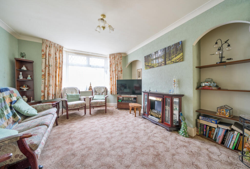 2 bed House