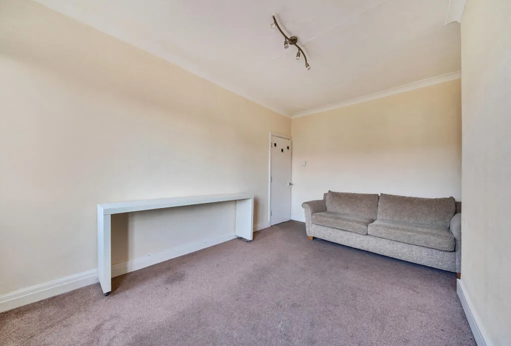 1 bed Apartment