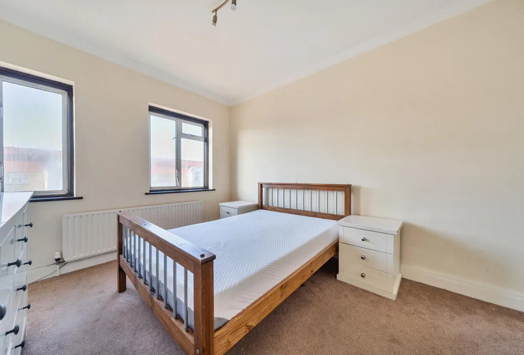 1 bed Apartment