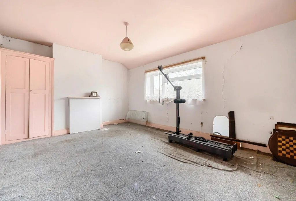3 bed Terraced