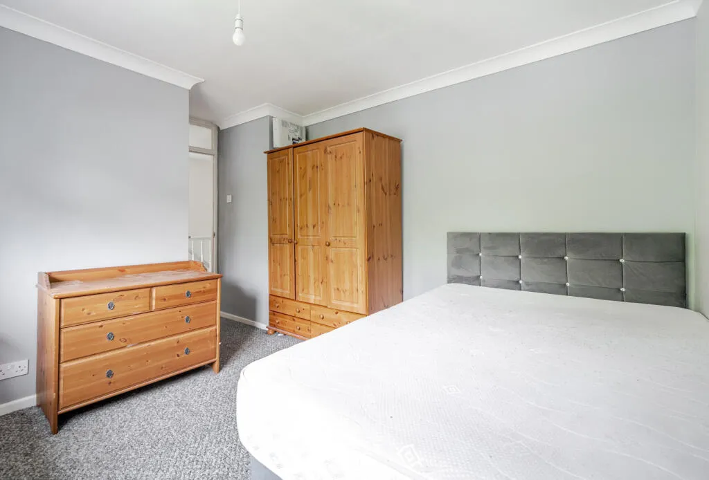 3 bed Semi-Detached