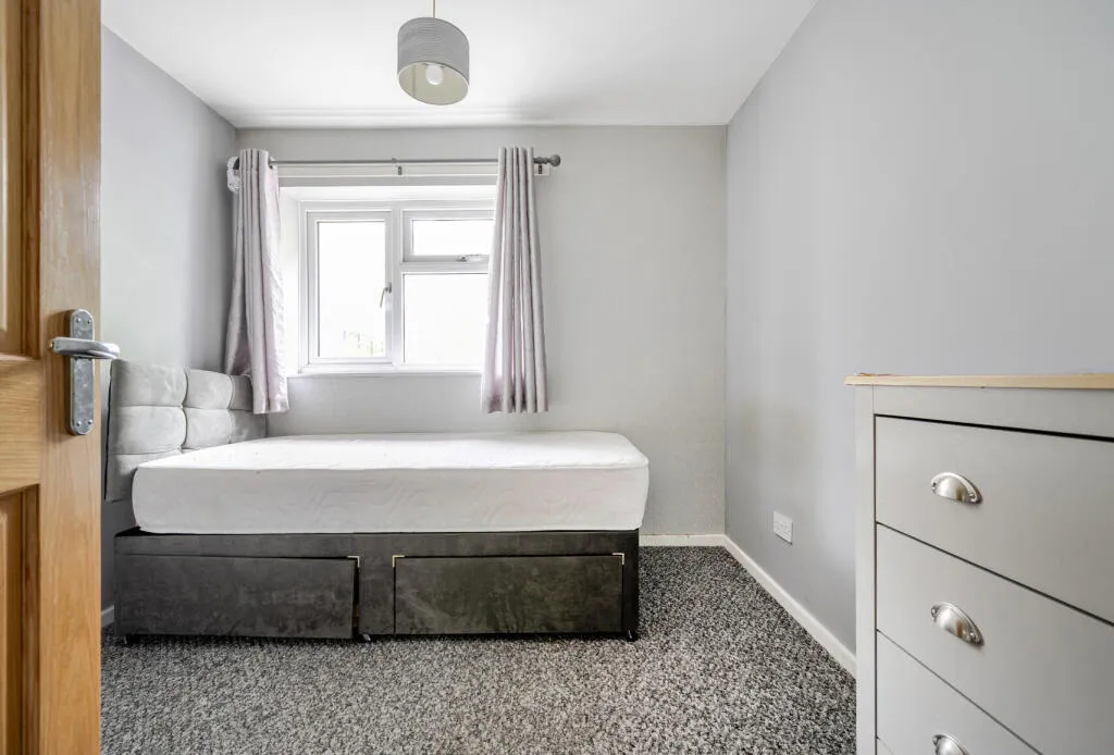3 bed Semi-Detached