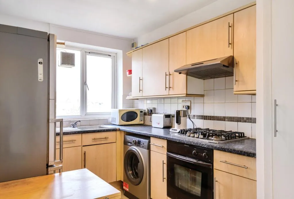 2 bed Block of Apartments