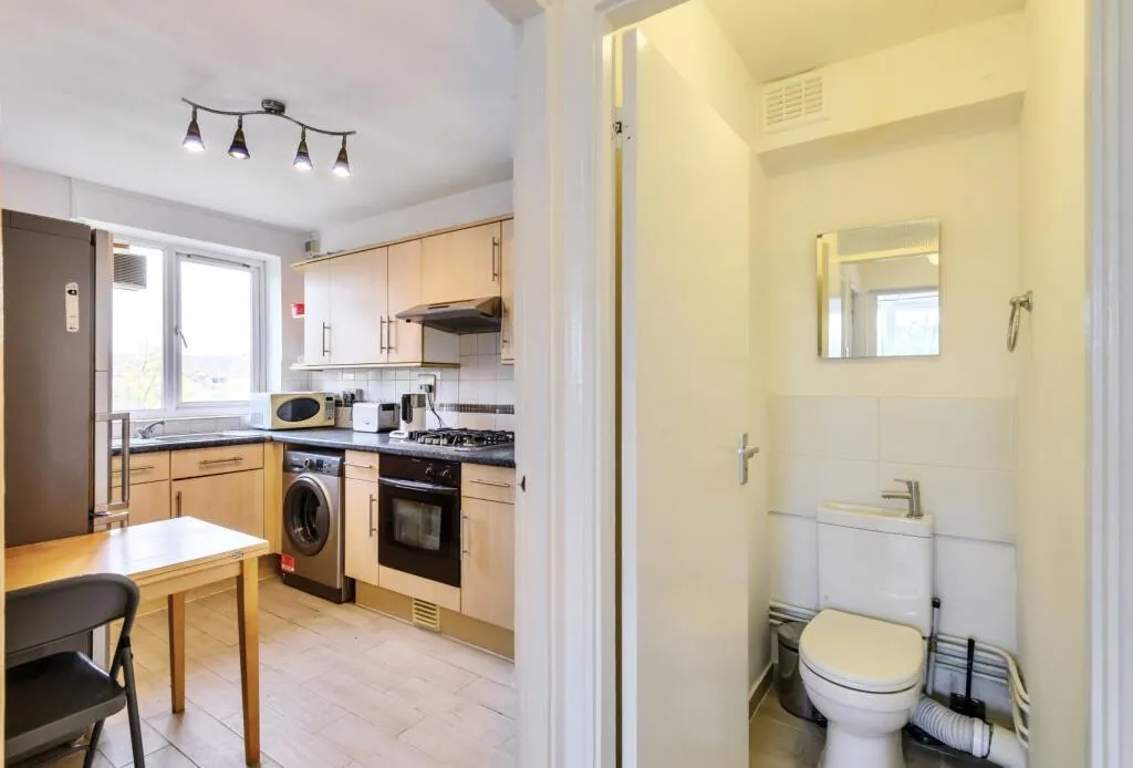 2 bed Block of Apartments
