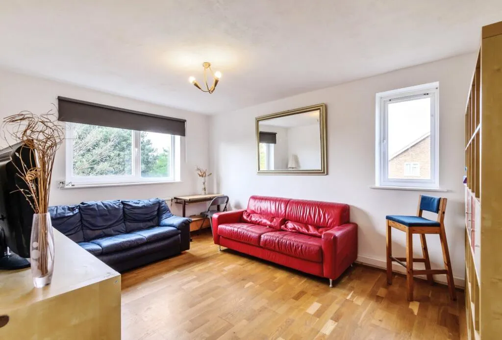 2 bed Block of Apartments