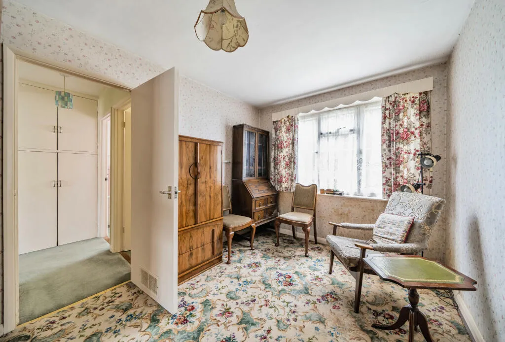 2 bed Block of Apartments