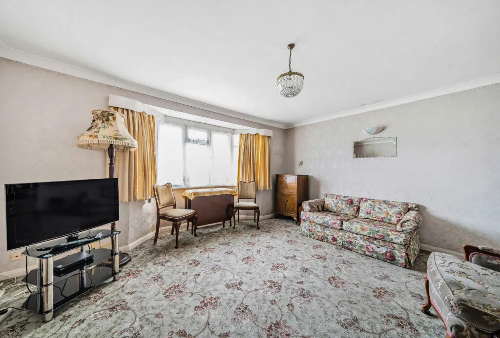 2 bed Block of Apartments