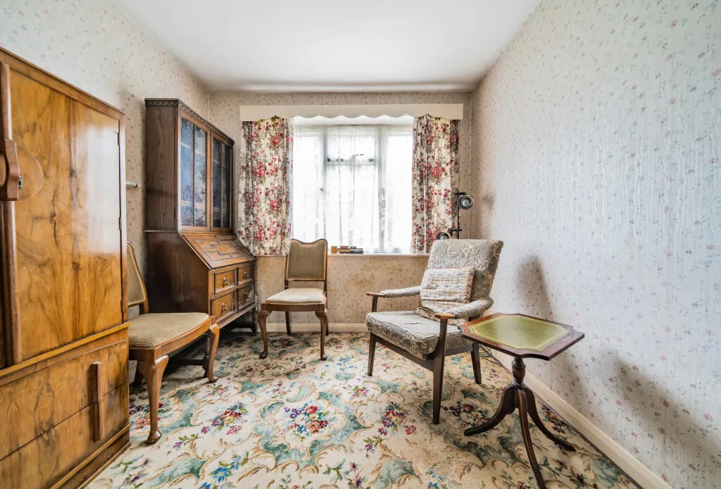 2 bed Block of Apartments