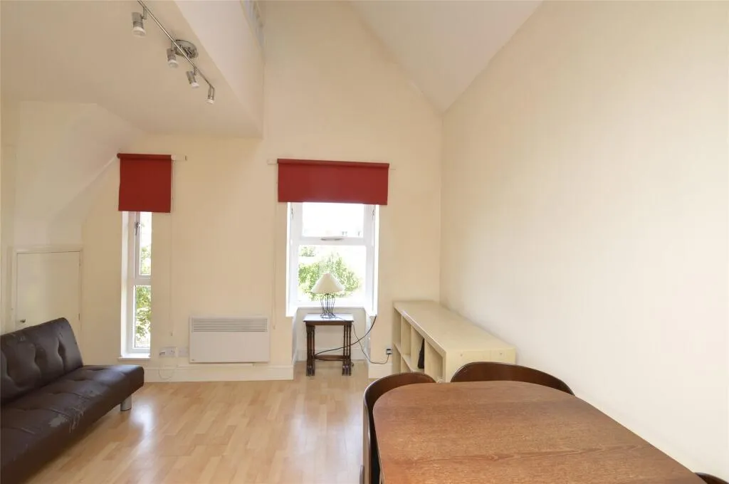1 bed Apartment