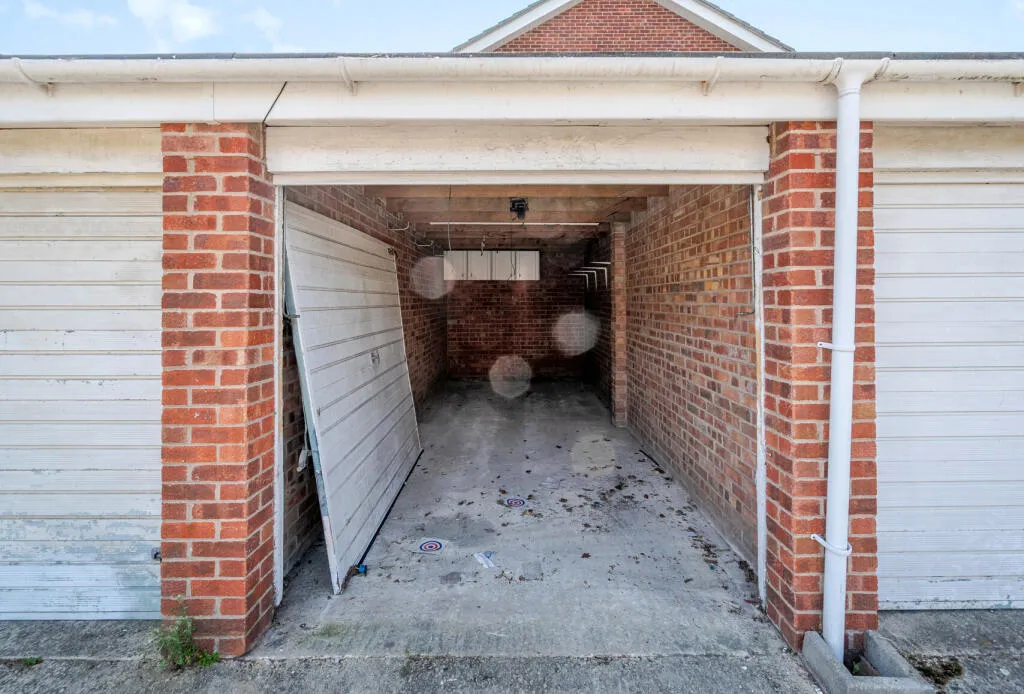 1 bed Apartment