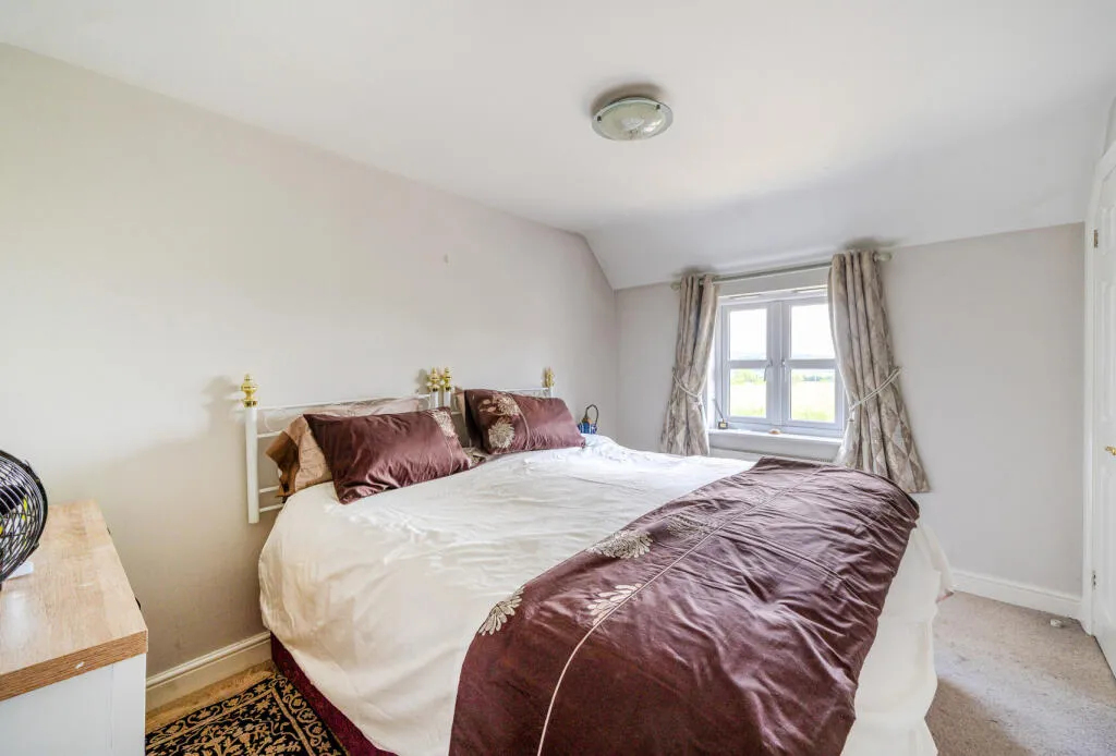 4 bed Detached