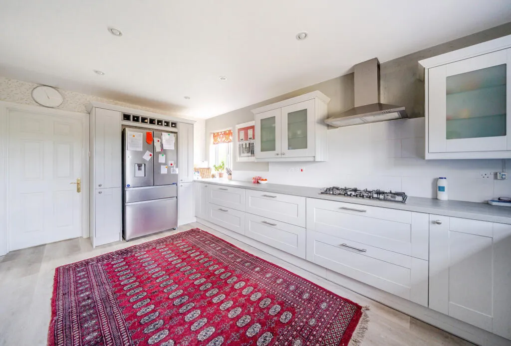 4 bed Detached