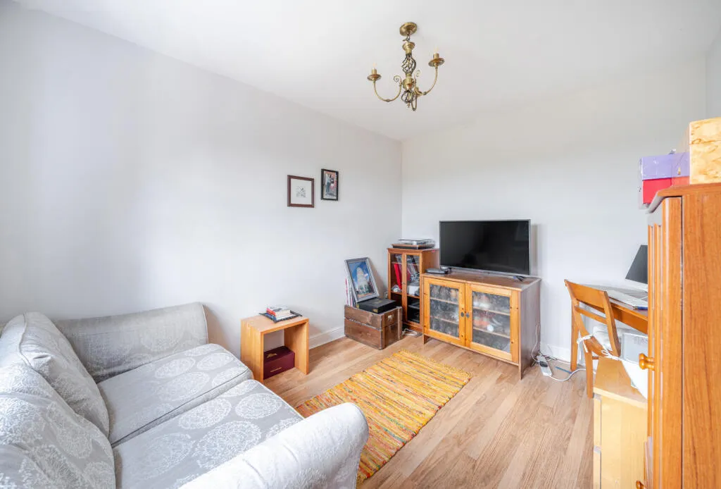 4 bed Detached