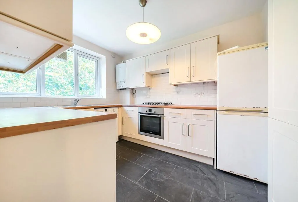3 bed Apartment