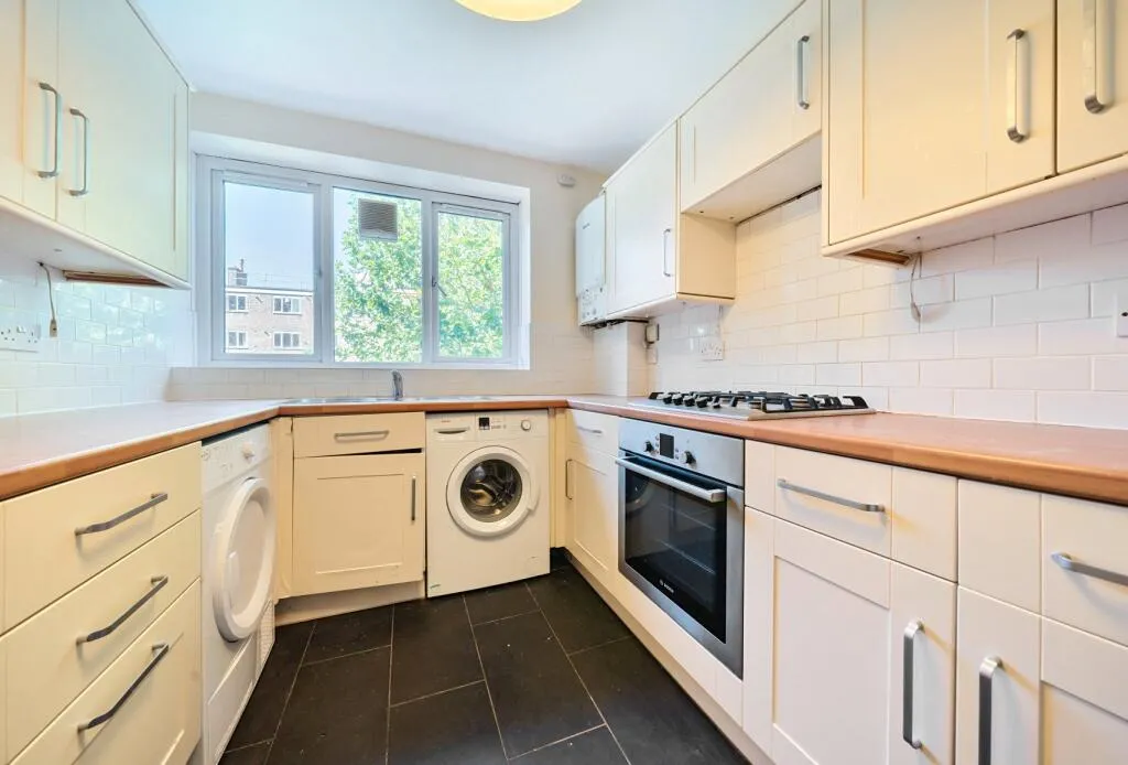 3 bed Apartment