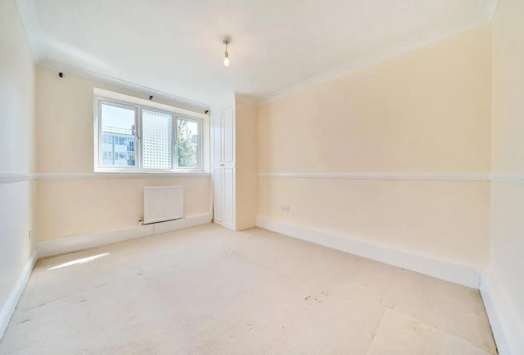 3 bed Apartment