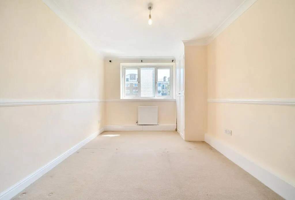 3 bed Apartment