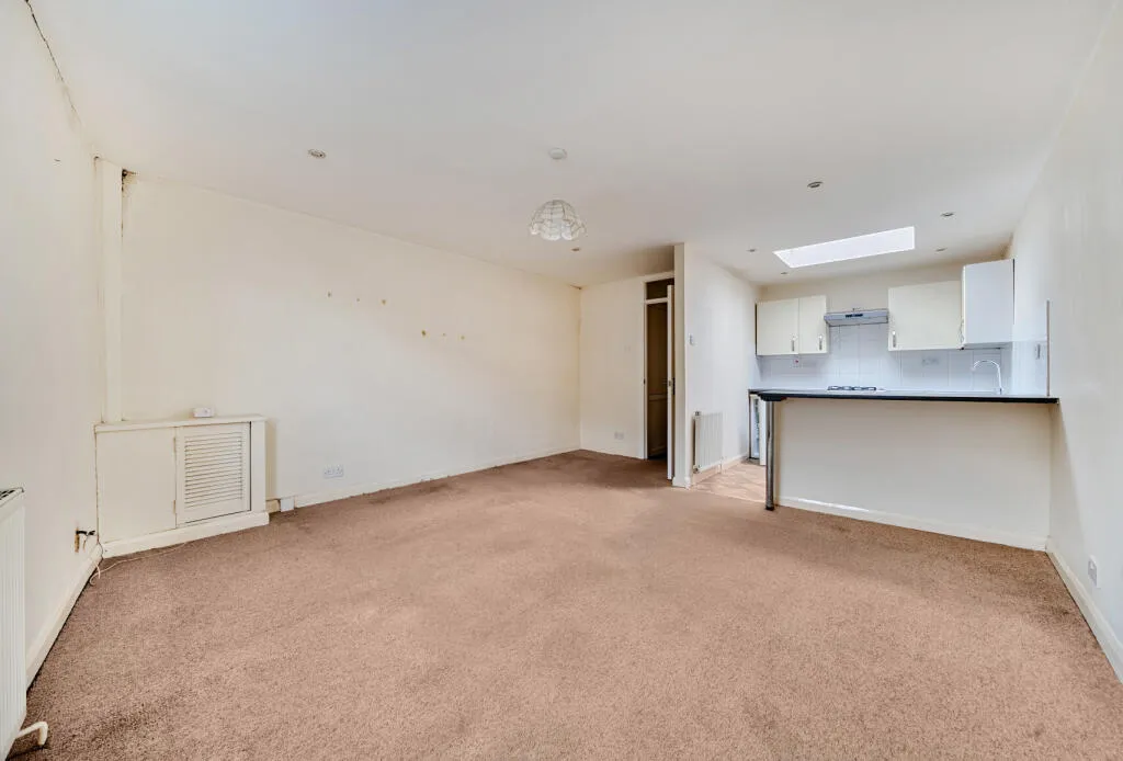 2 bed Apartment