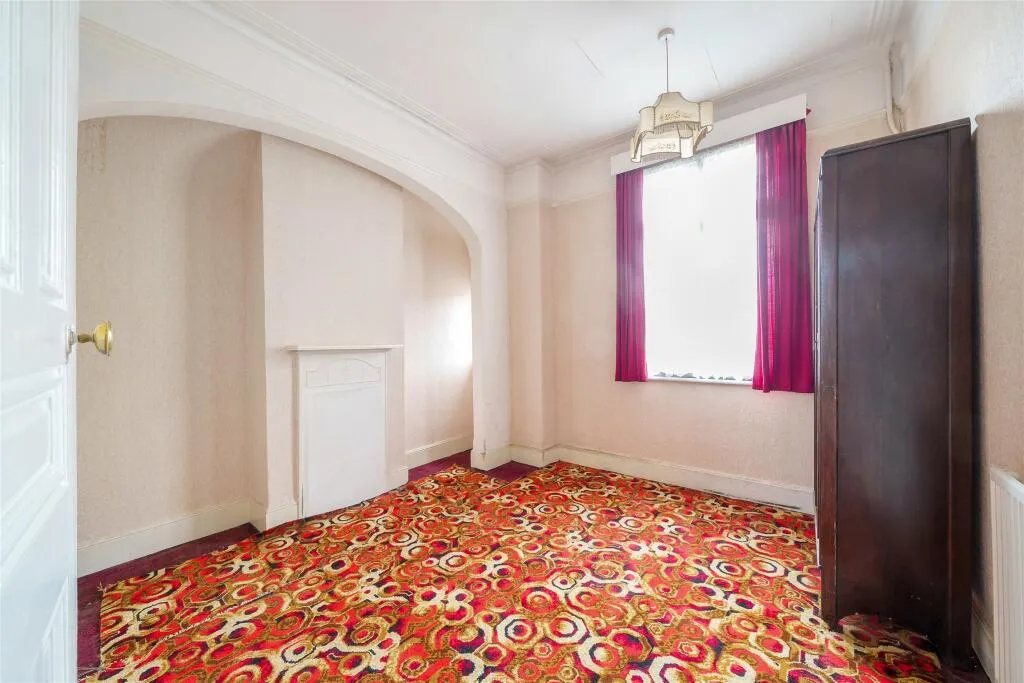 3 bed Terraced