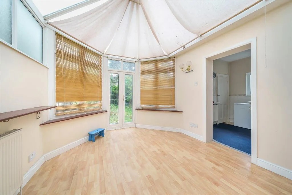 3 bed Terraced