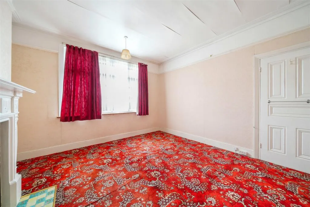 3 bed Terraced