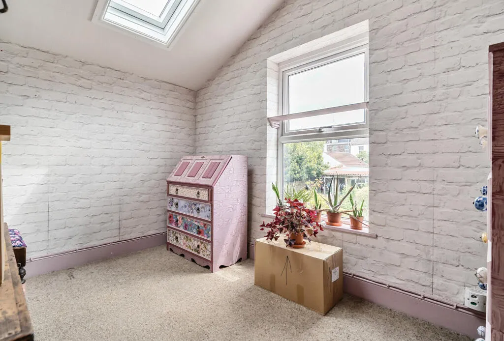 3 bed Terraced