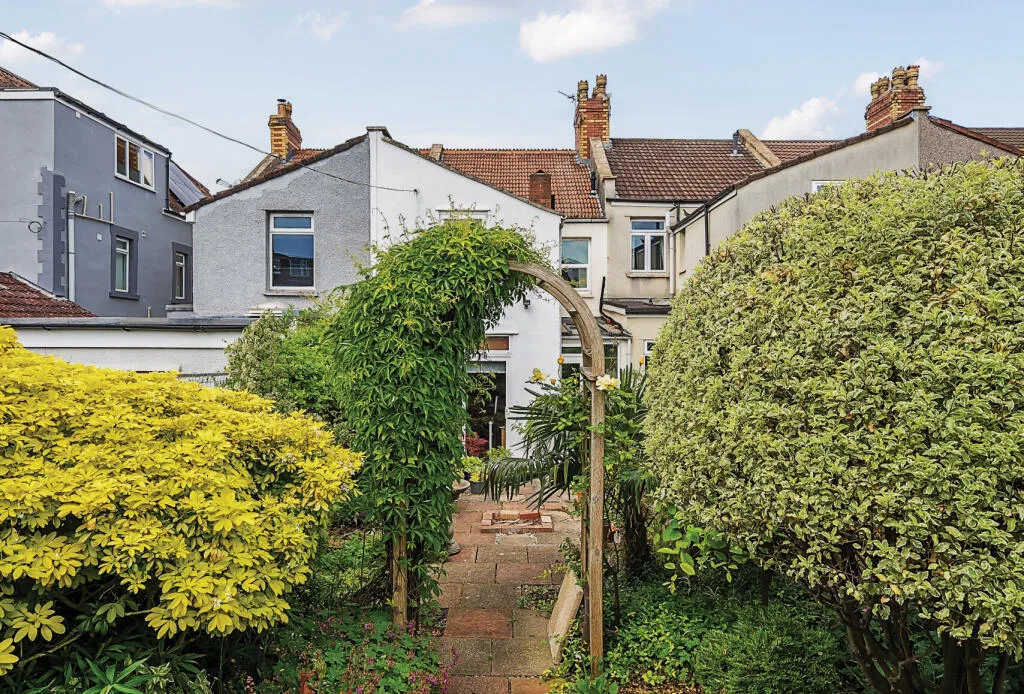 3 bed Terraced