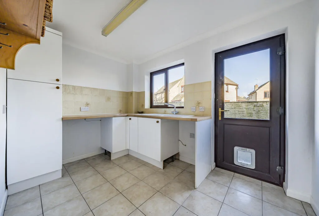 4 bed Detached
