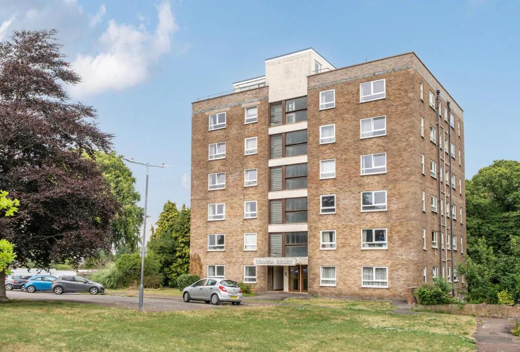 1 bed Apartment