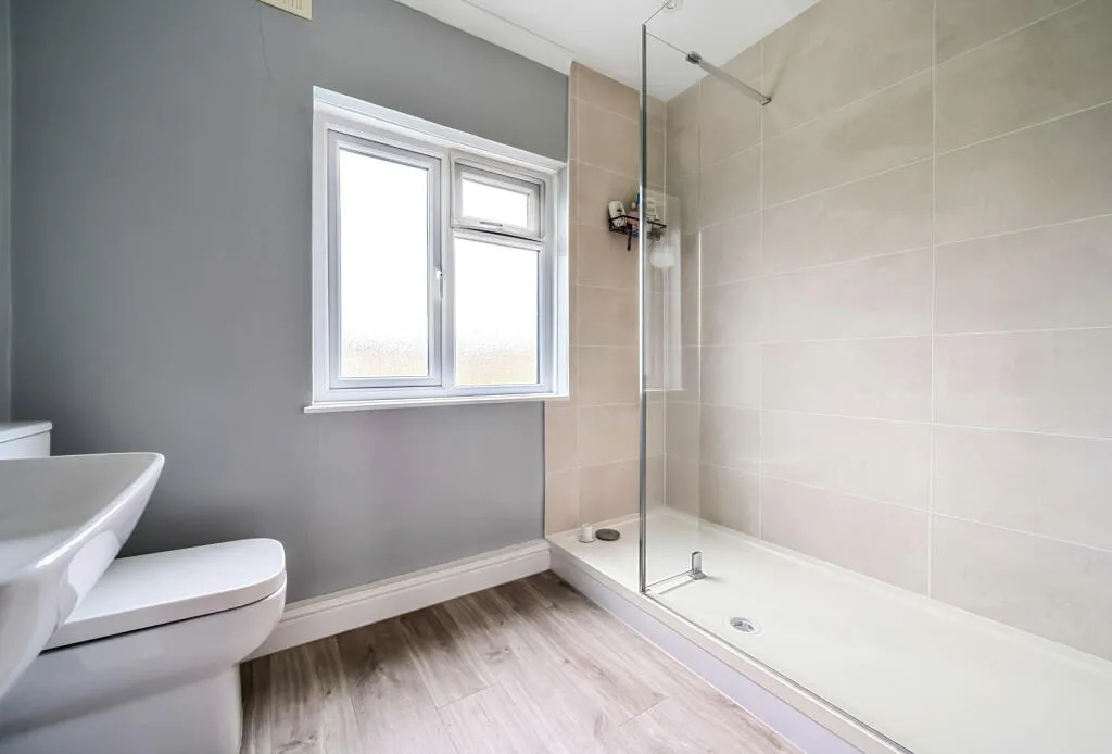 2 bed Semi-Detached
