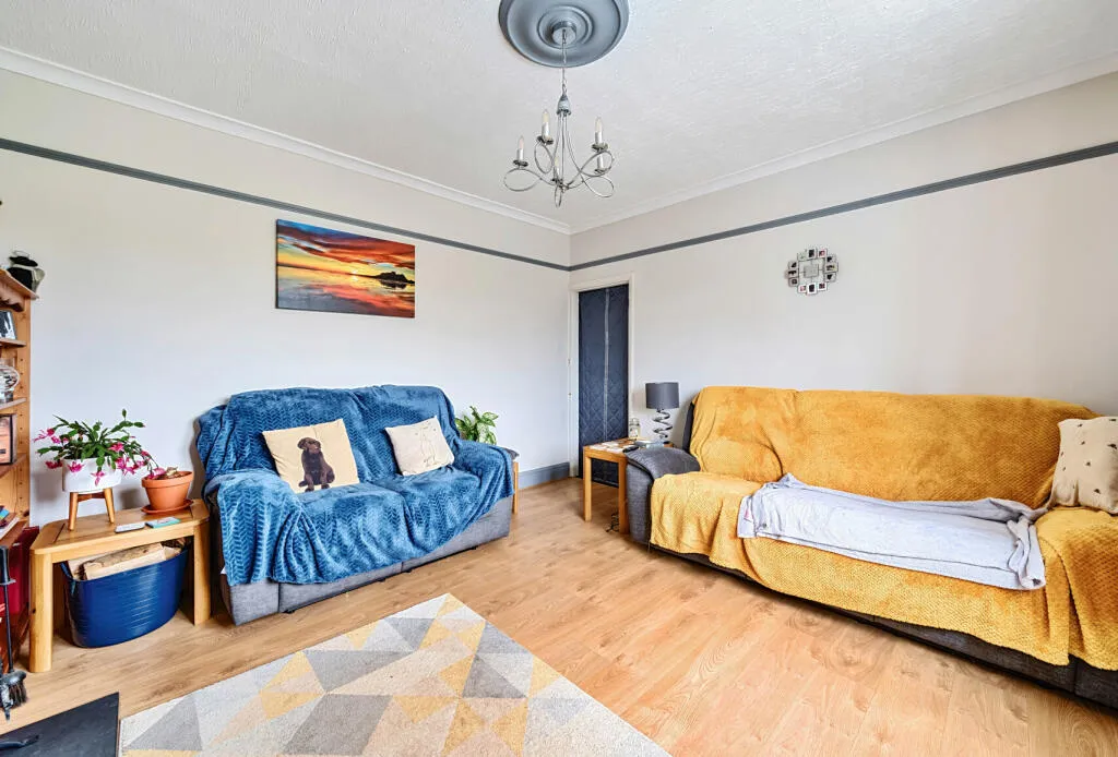 2 bed Semi-Detached