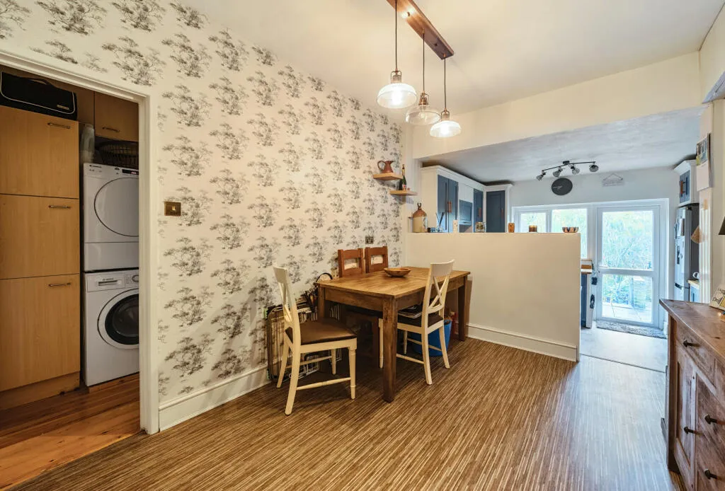 2 bed Semi-Detached