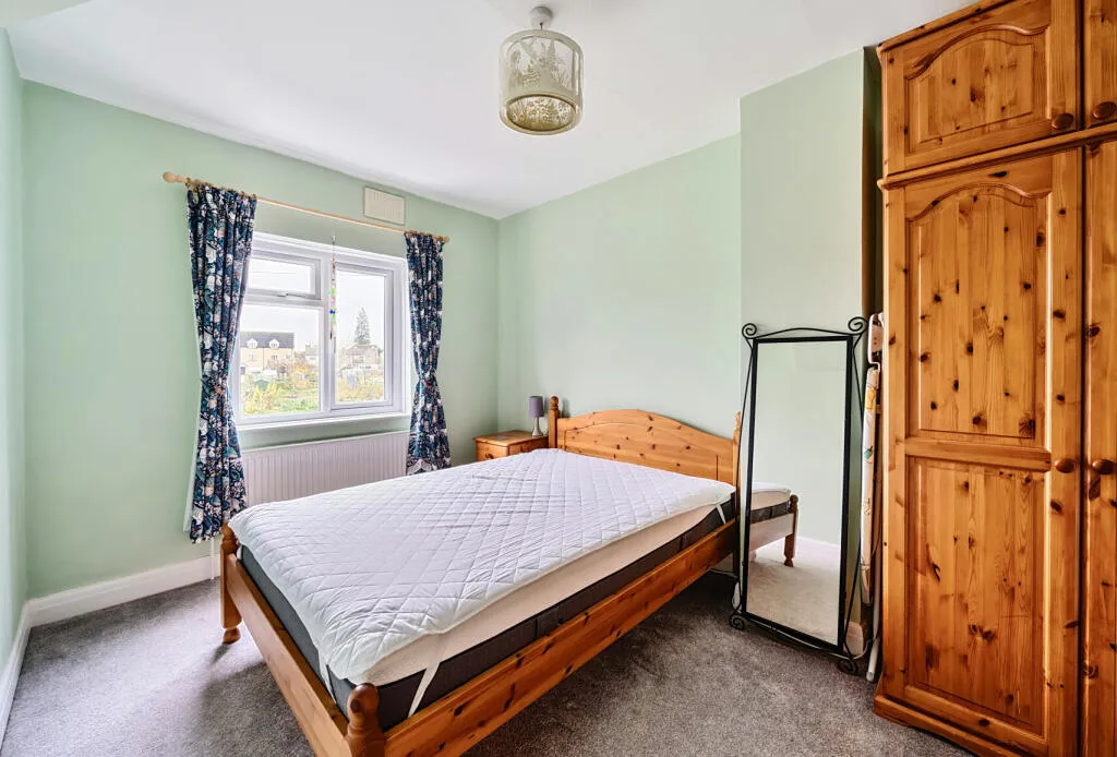 2 bed Semi-Detached