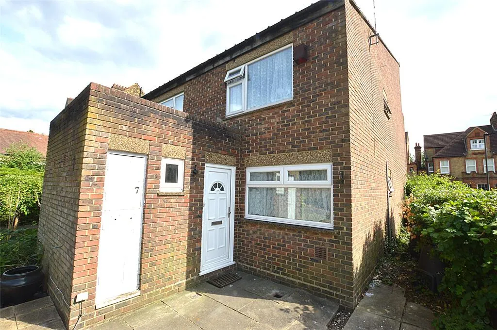 3 bed House